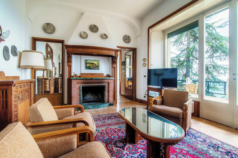 Living room 2, Fairy Tale - I Tigli, Como