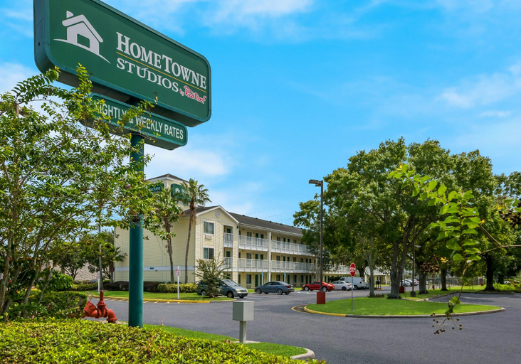 Exterior & Views 5, HomeTowne Studios Orlando - UCF Area, Orange