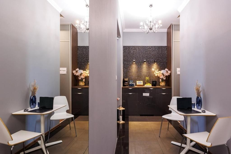 Dining 5, Malila Premium Aparthotel Sebastiana 20, Kraków City