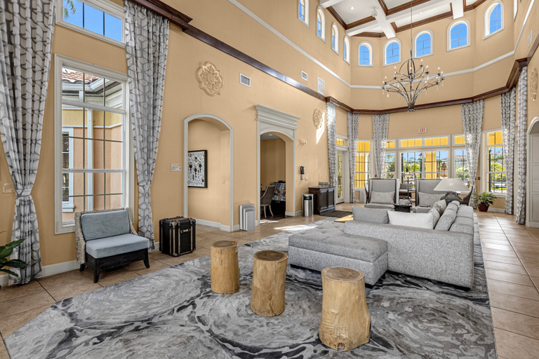 Interior 4, 7108, Orange