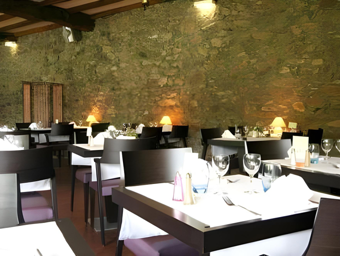 Food & Drinks 3, Contact Hotel Le Moulin Neuf Chantonnay, Vendée