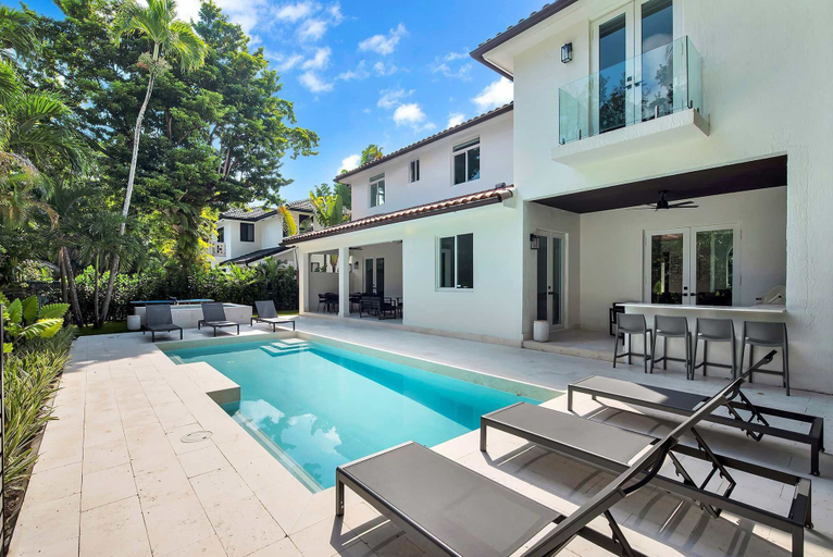 Interior 5, Villa Granada by Rove Waterfront W/pool, Hot Tub, Miami-Dade