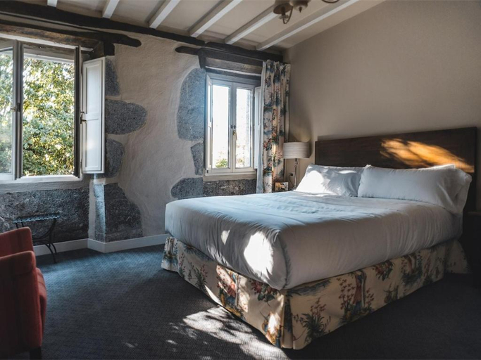 Bedroom 3, Hotel Zubieta, Vizcaya