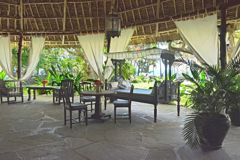 Food & Drinks 5, Kilili Baharini Resort & Spa, Malindi