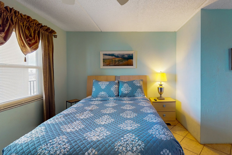 Interior 4, Twenty-six Twenty-six 406 - Bright Delight, Volusia