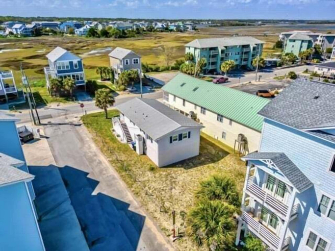 Exterior 3, Shell Shack- 3bed 2 Bath Home 3 Bedroom Villa, New Hanover