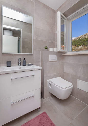 Bathroom 3, Apartment Lukre, Dubrovnik