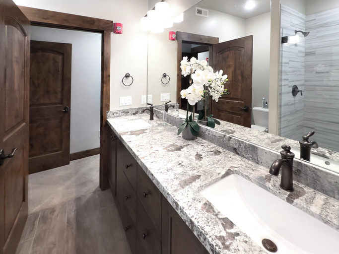 Interior 5, Ideal Condo 2 Minute Drive to Deer Valley's Lift, Wasatch