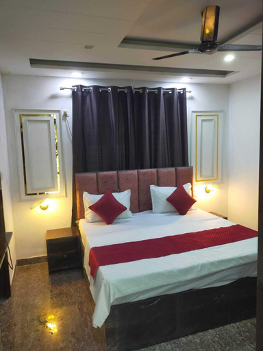 Room 4, Hotel Celebration Home, Delhi