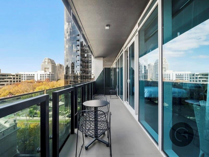 Terrace/patio 5, Minton Apartments, Melbourne