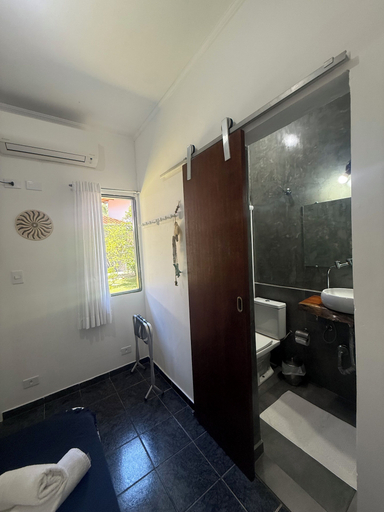 Bathroom, Pousada Bahan, Ubatuba
