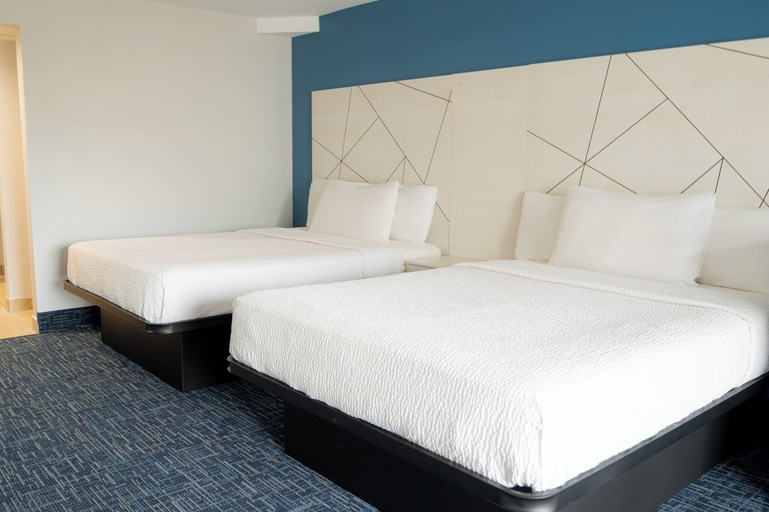 Bedroom 3, Bonita Beach Hotel, Worcester