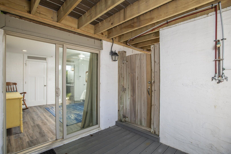 Interior 3, Oceans 2 4 Bedroom Condo by RedAwning, Carteret