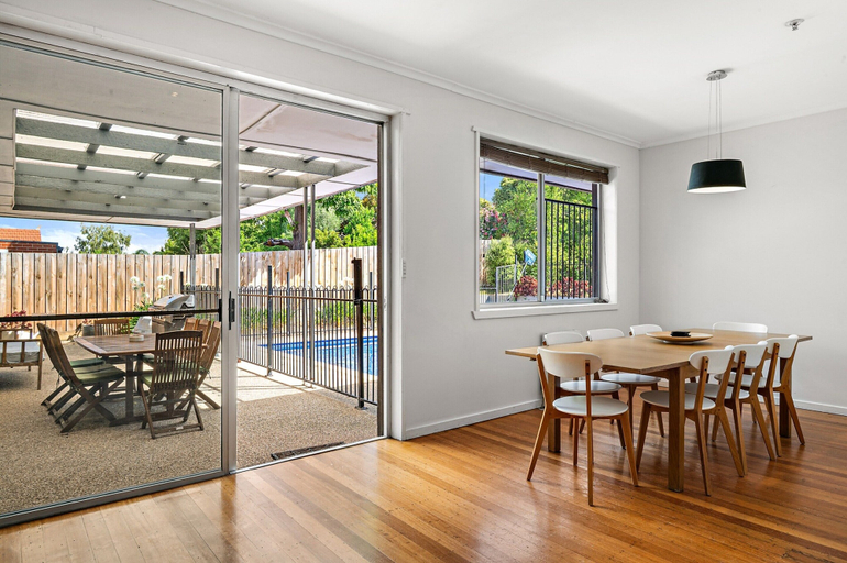 Living room 3, Spacious 5-bed Home With Pool in Glen Iris, Melbourne