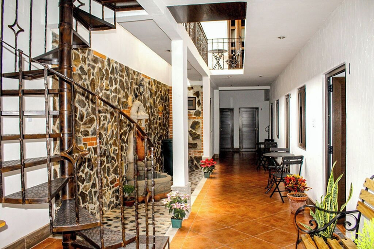 Interior 3, Los Faroles Hotel & Spa, Antigua Guatemala