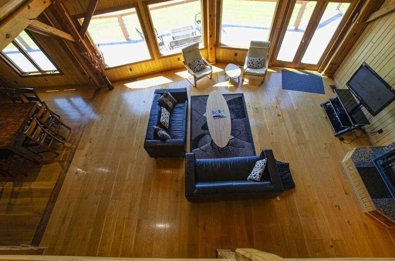 Living area 5, Nautical Getaway 3 Bedroom Home by RedAwning, Carteret