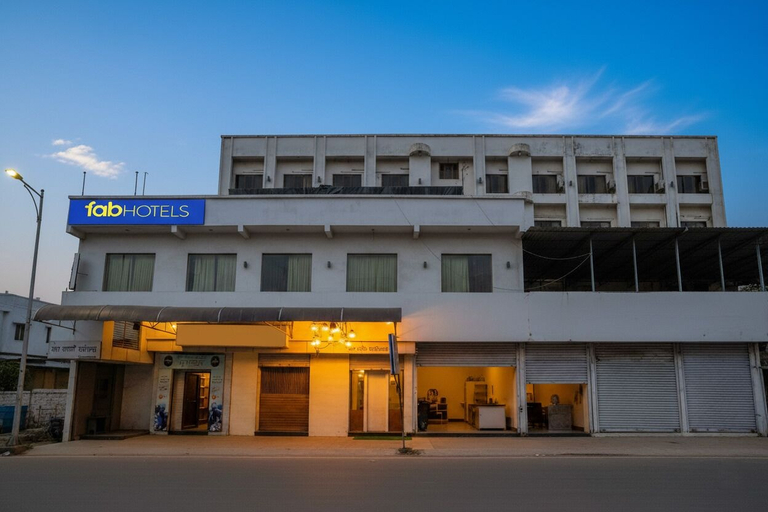 Exterior & Views 2, FabHotel Classy Stay, Raigarh