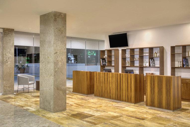 Public Area 2, Fiesta Inn Guadalajara Periférico Poniente, Zapopan