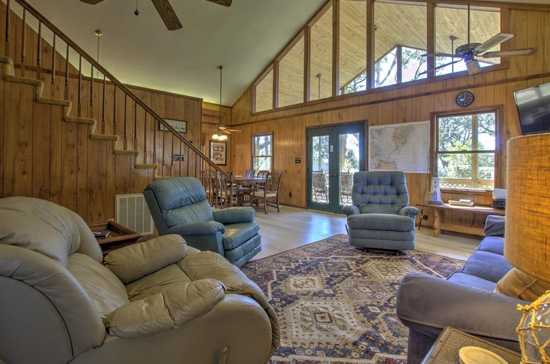 Living area 3, Core Sound Lodge 3 Bedroom Home by RedAwning, Carteret