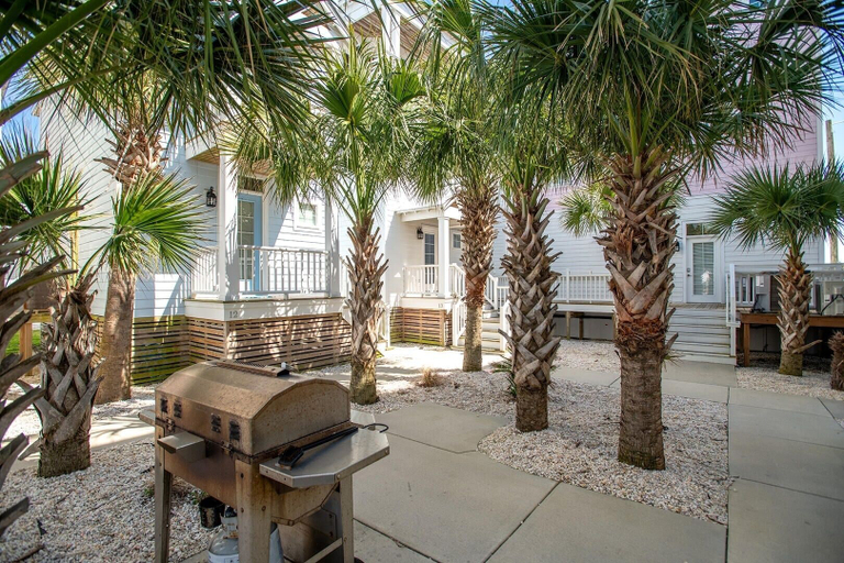 Terrace/patio, Reef Points Wardroom 2 Bedroom Townhouse, Carteret