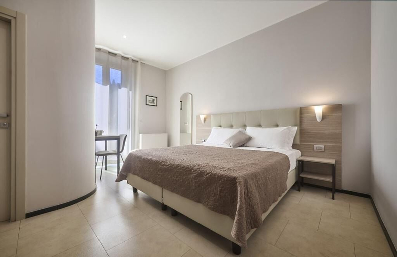 Room 5, Hotel Don Ferrante, Como