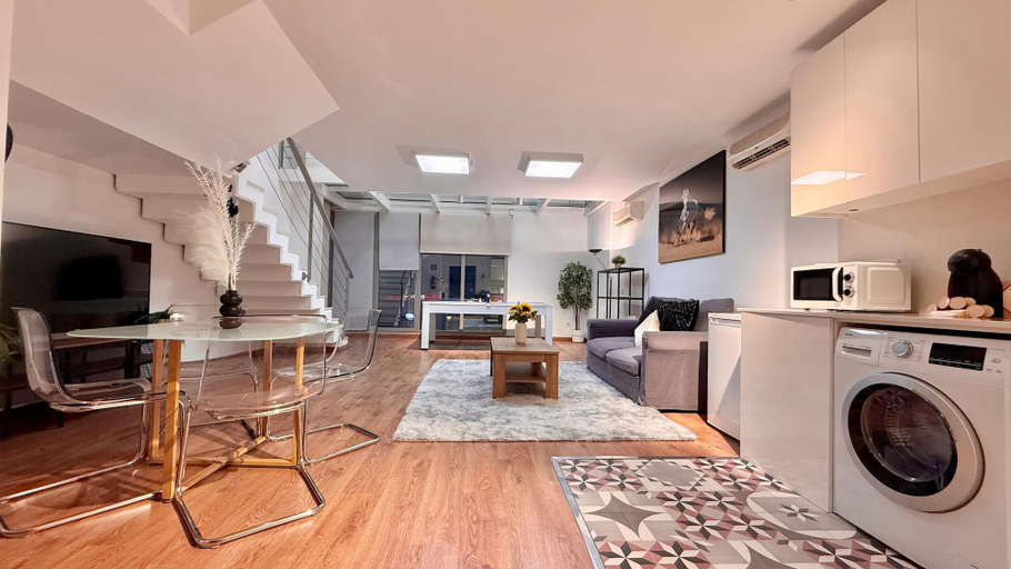 Interior 5, Duplex Naffah Apartments E C 107, Madrid