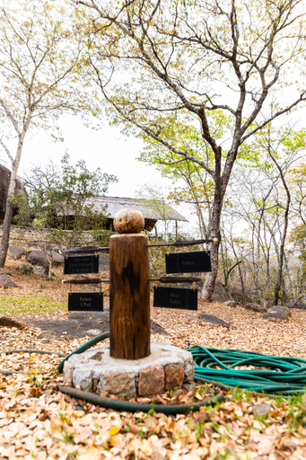Others 5, Lodge At The Ancient City, Masvingo