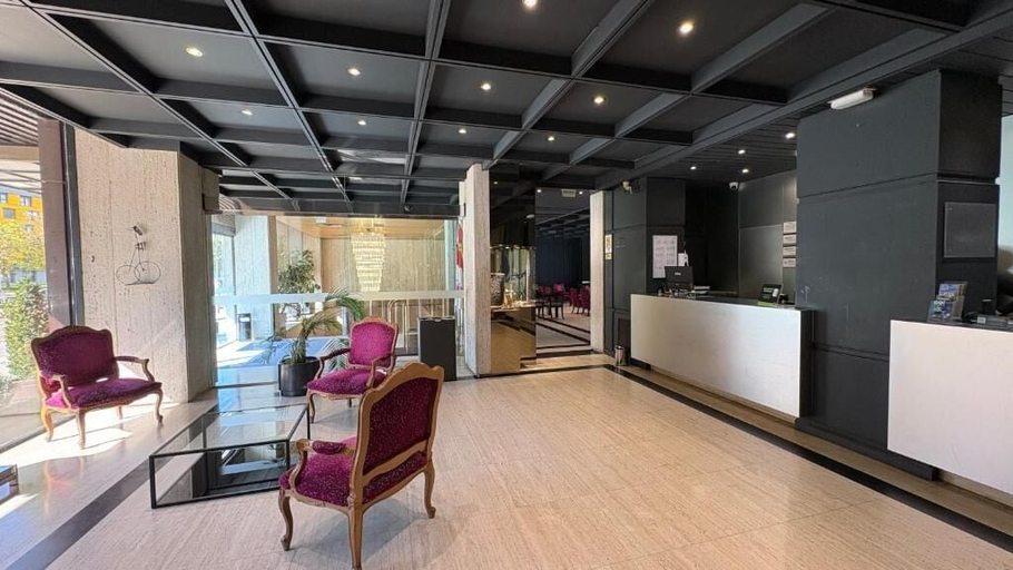 Lobby 4, B&B HOTEL Burgos, Burgos