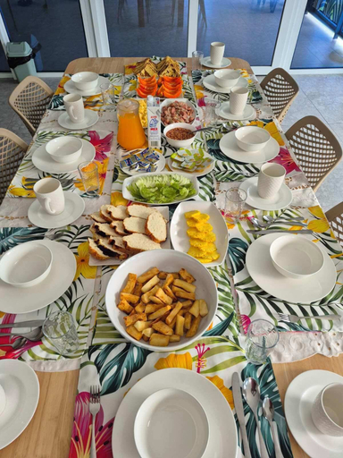 Food & Drinks 5, Island Accommodation Nadi, Ba