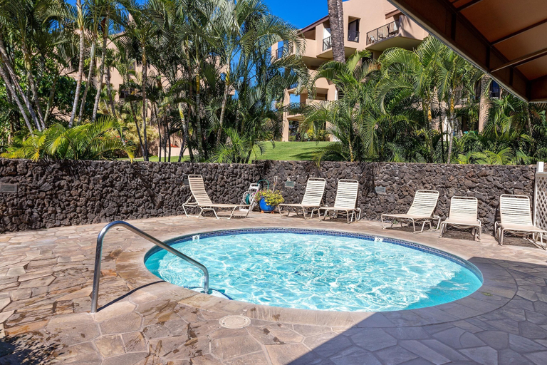 Interior 5, Kamaole Sands 7-308, Maui