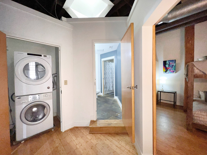 Interior 3, Nashville Rock, Davidson