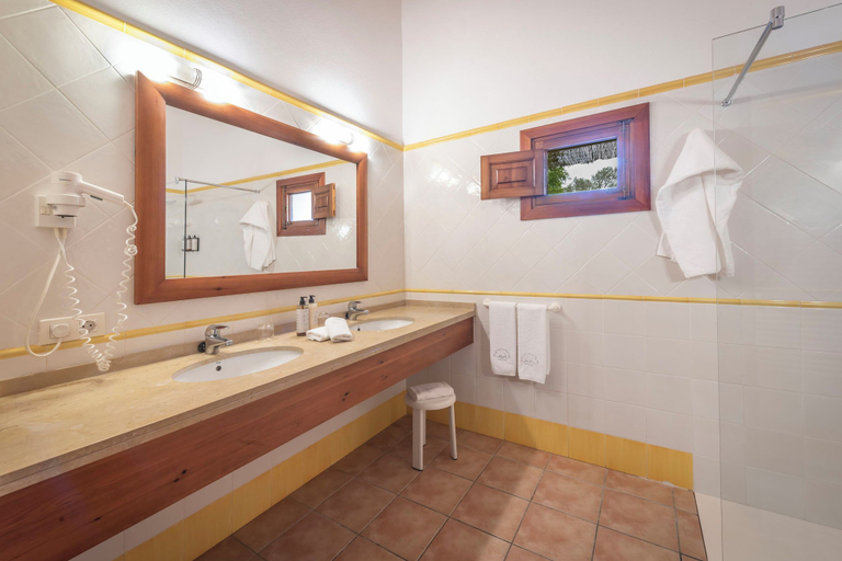Bathroom 4, Finca Son Roig by Valentin, Baleares