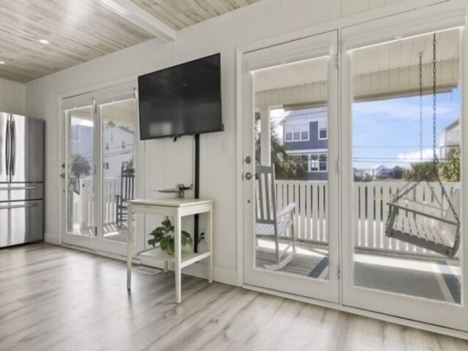 Interior 2, Shell Shack- 3bed 2 Bath Home 3 Bedroom Villa, New Hanover