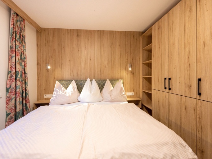 Bedroom 2, Apartment in Wald Near Zillertal Ski Area, Zell am See