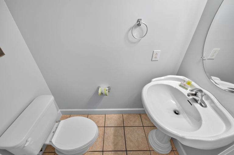 Interior 2, Magnolia North 4881-303, Horry