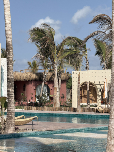 Sport & Beauty 3, Joud by the sea, Kusini