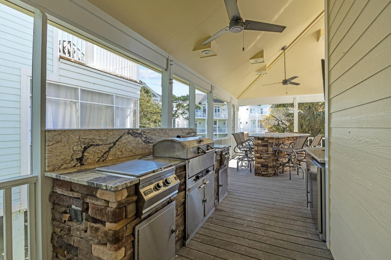 Terrace/patio 2, Posh Pelican 5 Bedroom Home, Carteret