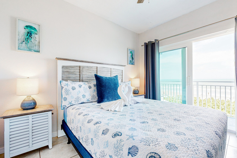 Interior 2, Coconut Palms Beach Resort 4312, Volusia