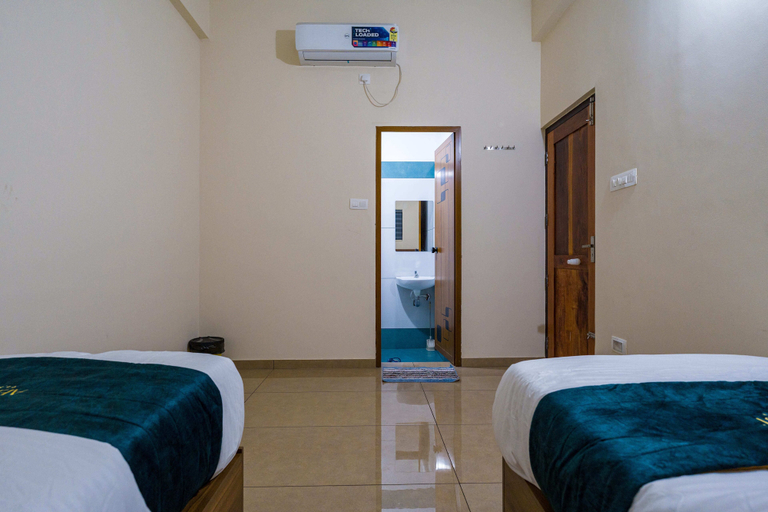 Room 4, Aeronest Residency, Malappuram