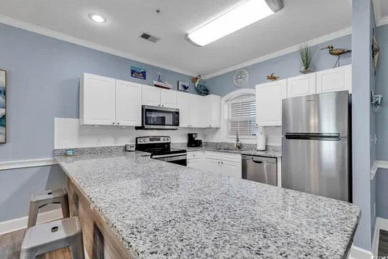 Interior 2, Salty Air Retreat Cozy 2BR Beach Getaway, Horry