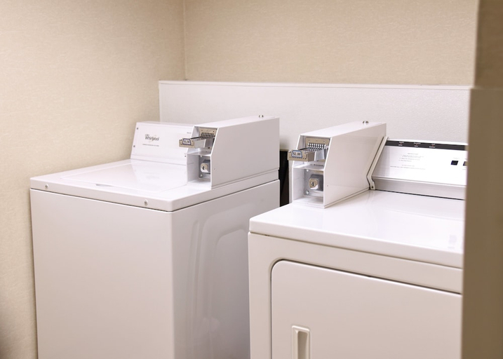 Bathroom 5, Spark by Hilton Akron Fairlawn, Summit