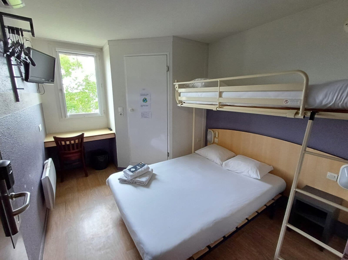 Bedroom 3, Hotel Première Classe Niort Est - Chauray, Deux-Sèvres