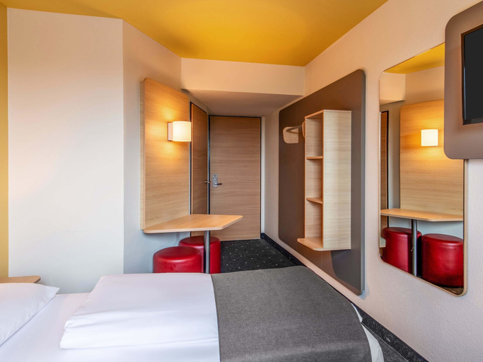 Bedroom 5, B&B Hotel Schweinfurt-Süd, Schweinfurt