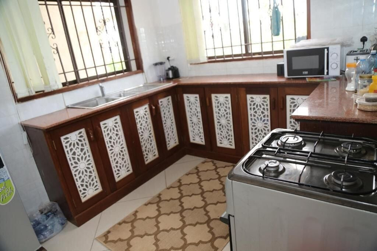 Private kitchen 3, Beytul Habaib Lamu, Lamu West
