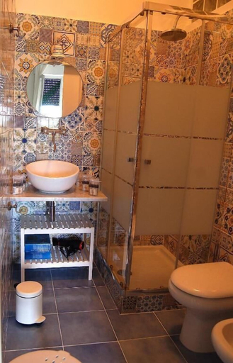 Bathroom 3, Villa Ninì Salerno by Elodea Group, Salerno