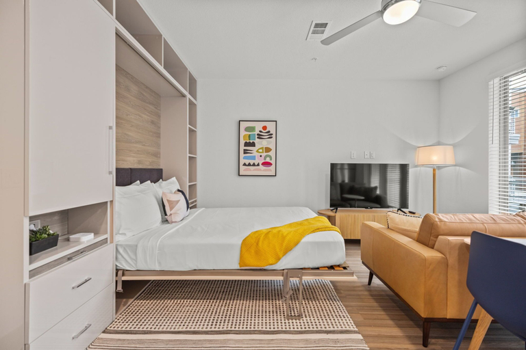 Bedroom 3, Placemakr Austin Downtown, Apartments by Hilton, Travis
