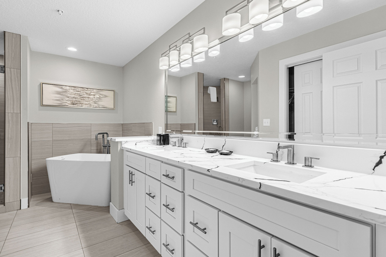 Interior 2, 7108, Orange
