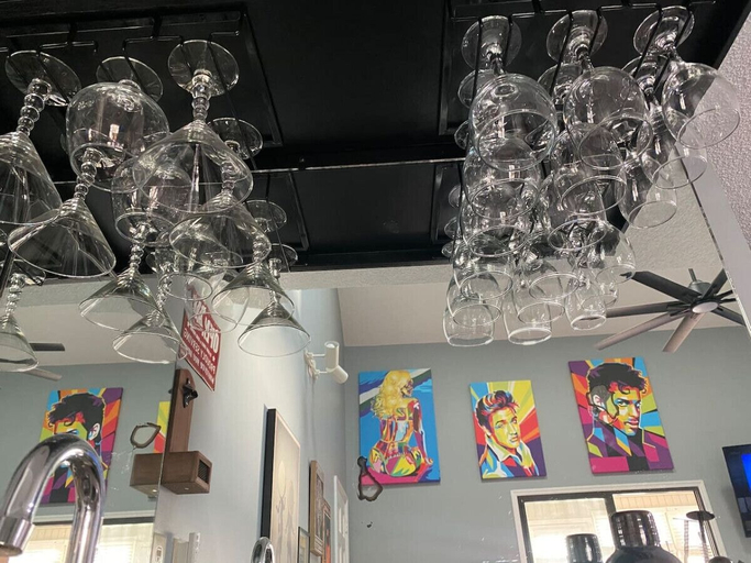 Interior 3, Rhythm Retreat Bar, Patio & Space for 10, Horry