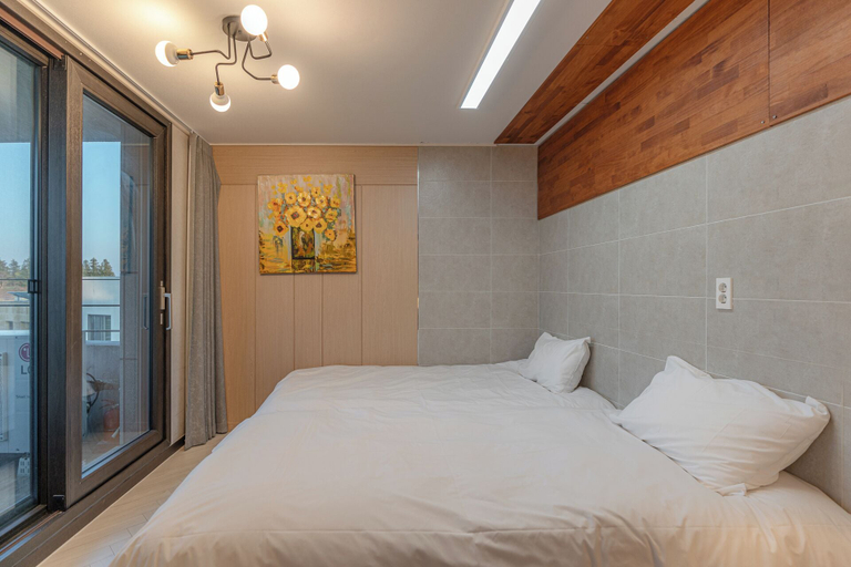 Room 3, Jeju Calma, Jeju