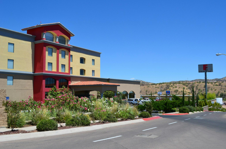 Exterior & Views 1, Fiesta Inn Nogales, Nogales